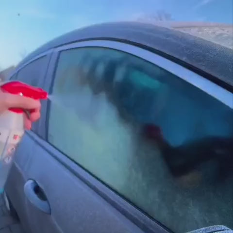 ❄️MAGIČNI SPREJ ZA TOPLJENJE LEDA - Recite zbogom struganju!